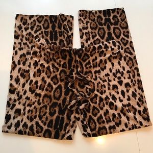 Luxxe Leopard size M loose fit pants